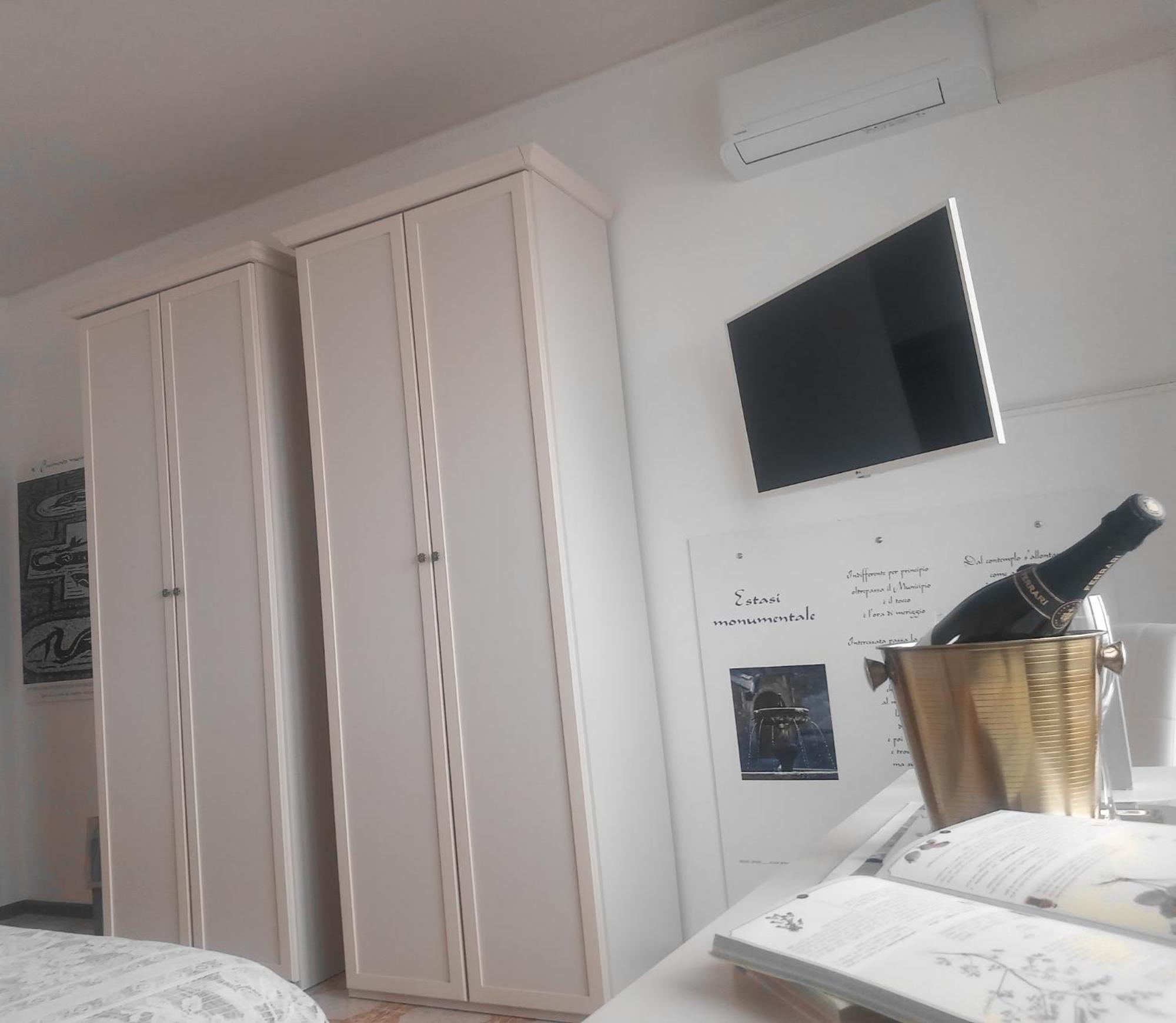 Bed and Breakfast Wast-Host By Michelangelo Vasto Zewnętrze zdjęcie